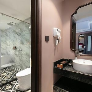 Royal Suite